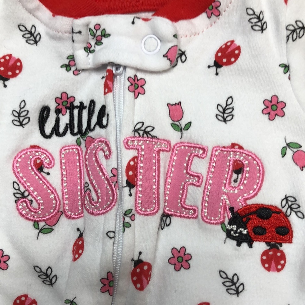 Little sister bodysuit. 1 is a newborn and 1 is 0-3 month - Picture 2 of 5